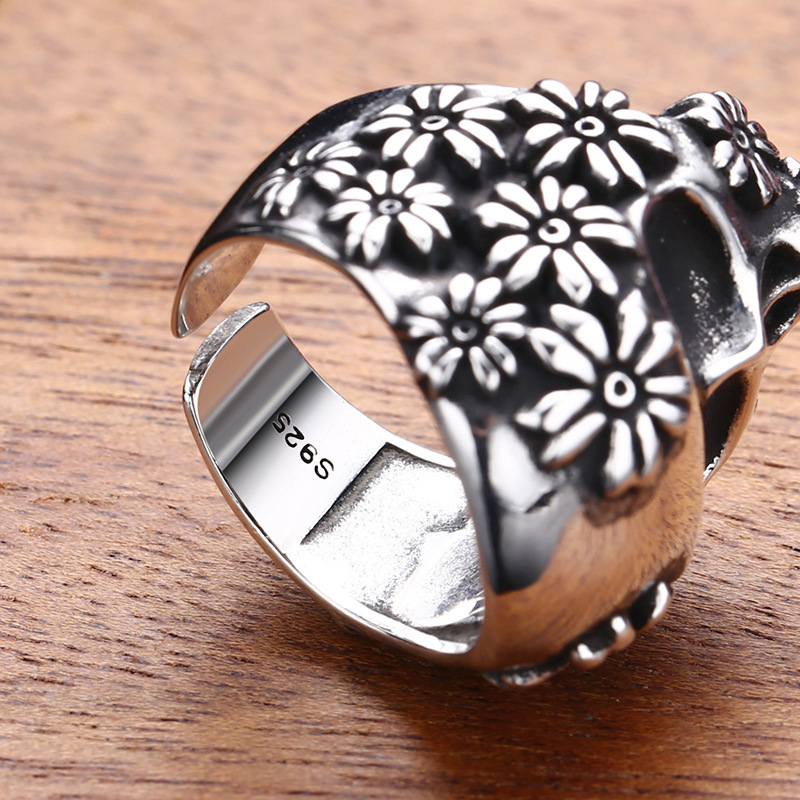Кольцо с черепом из серебра 92 – обзор и цена Sterling Silver Ring